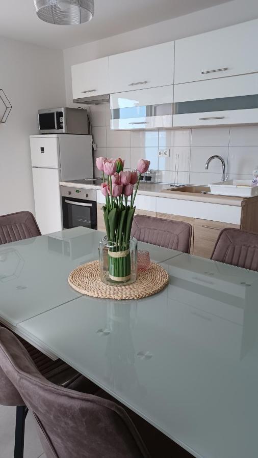 Apartmani Sara Bibinje Exterior foto